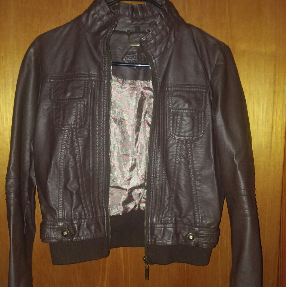 JouJou Womens Small Faux Brown Leather W/Viscose